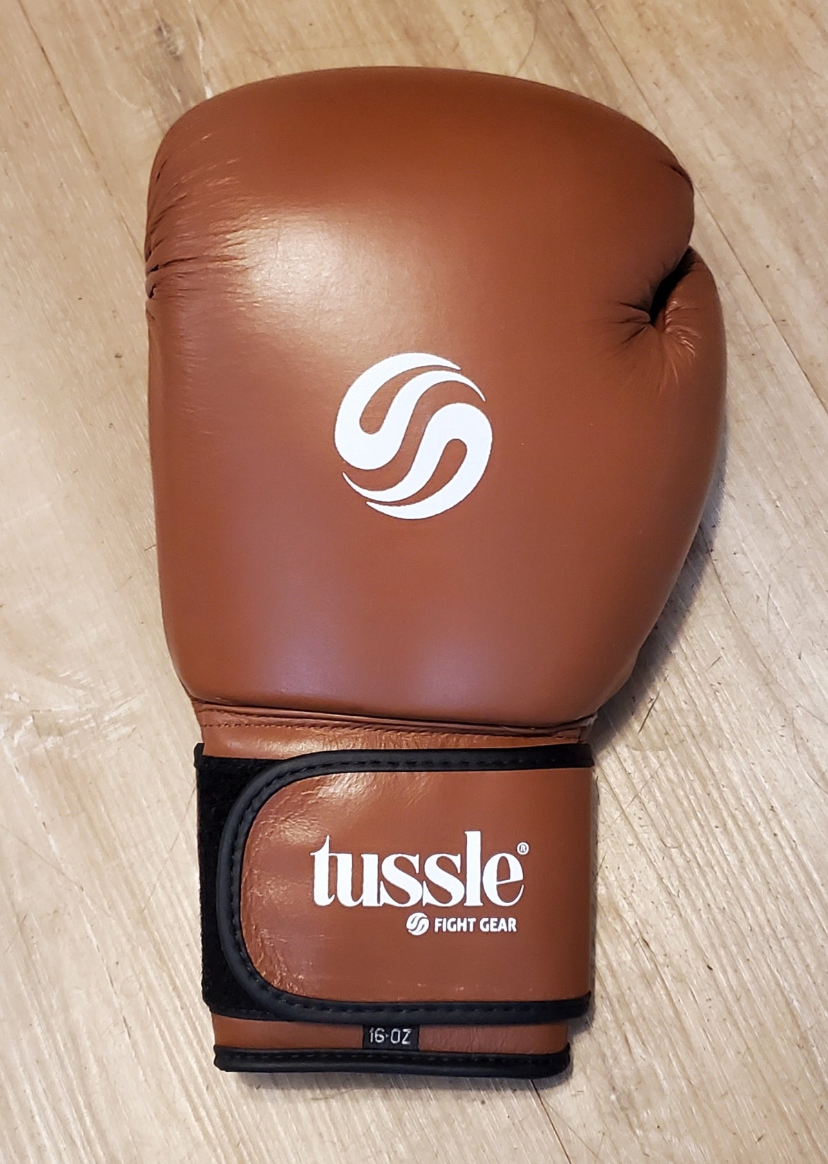Women's Boxing Gloves- Hook & Loop